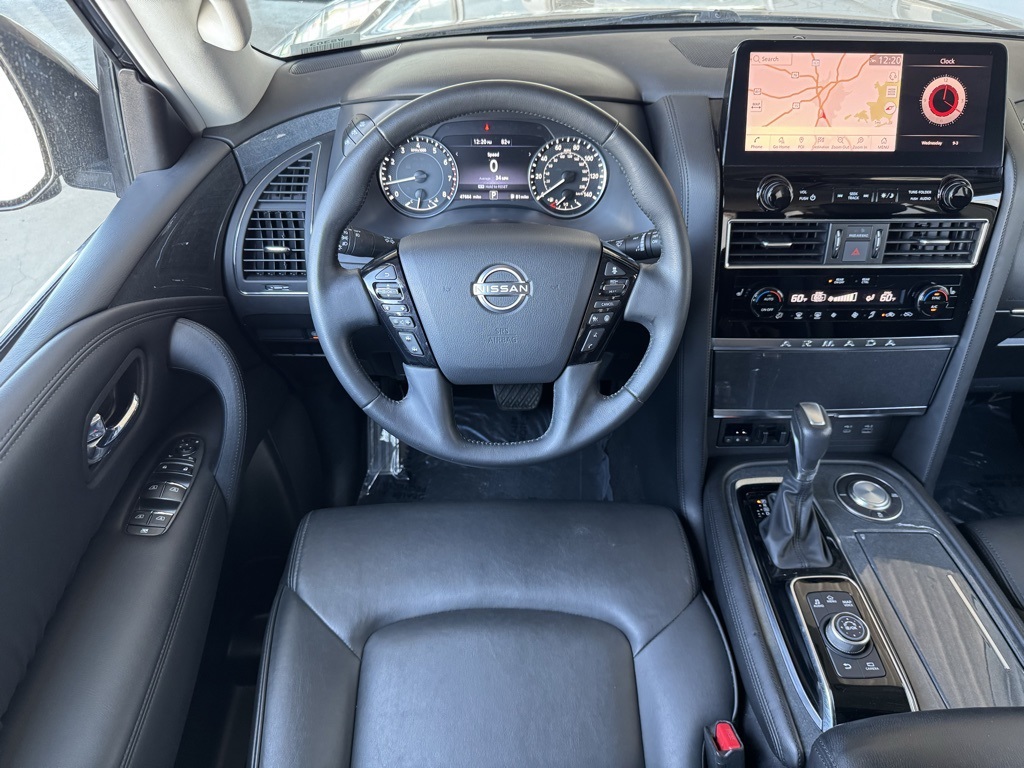 2023 Nissan Armada SV photo 18