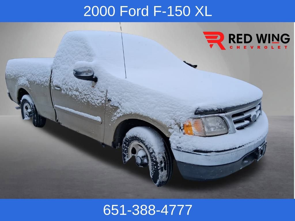 2000 Ford F-150 XL's photo