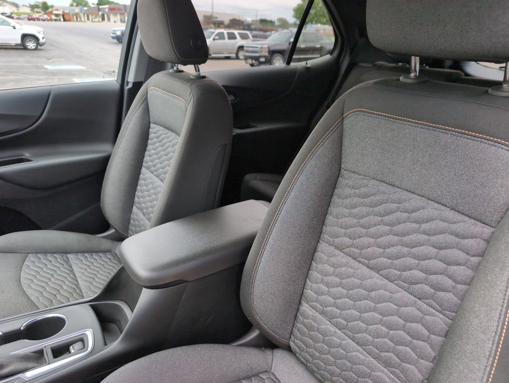 2019 Chevrolet Equinox LT photo 14
