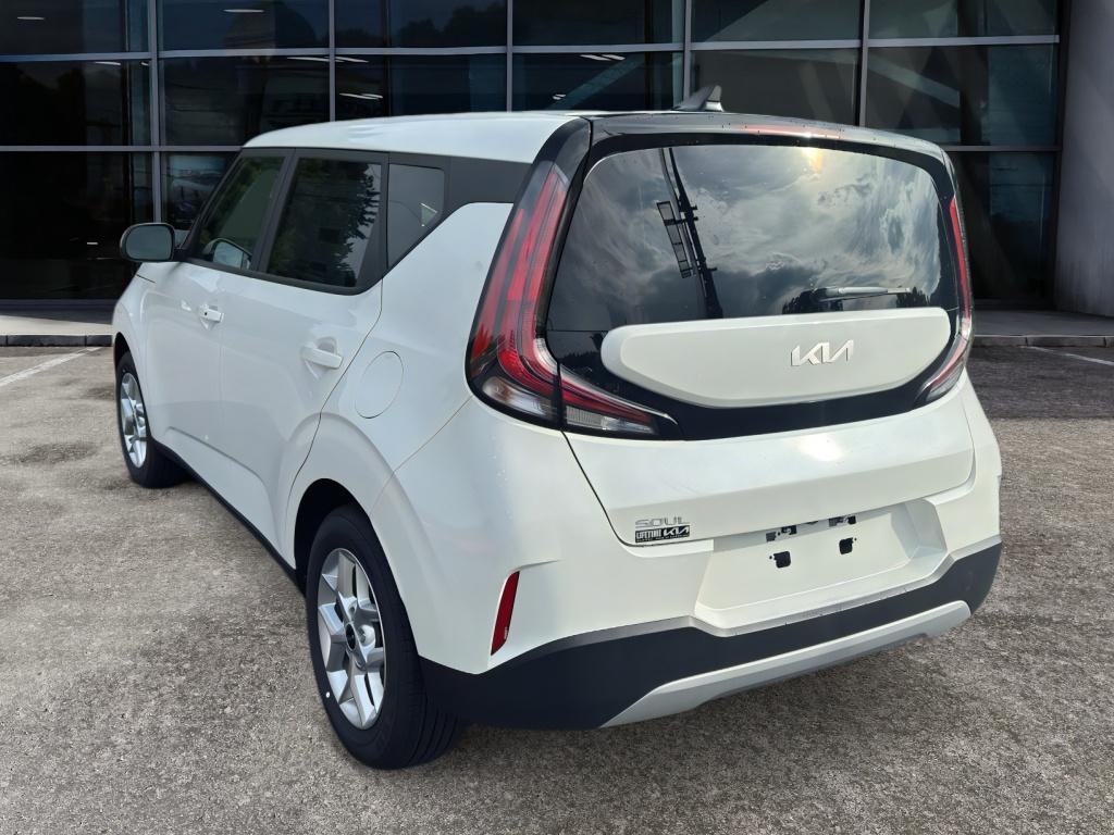 2025 Kia Soul S photo 7