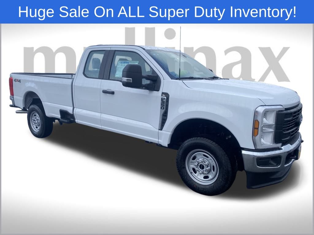 2026 Ford F-350 Super Duty XL's photo