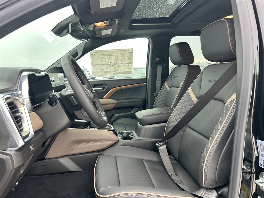 2026 GMC CANYON - Image 16