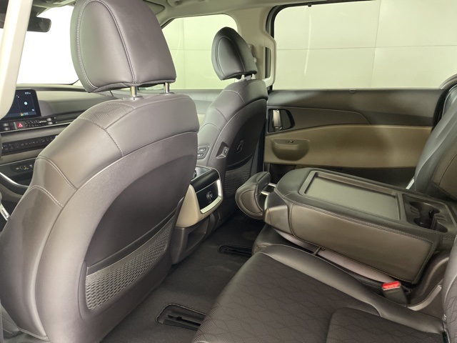 2026 Kia Carnival EX photo 36