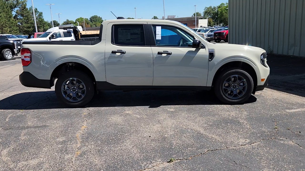 2025 Ford Maverick XLT photo 13