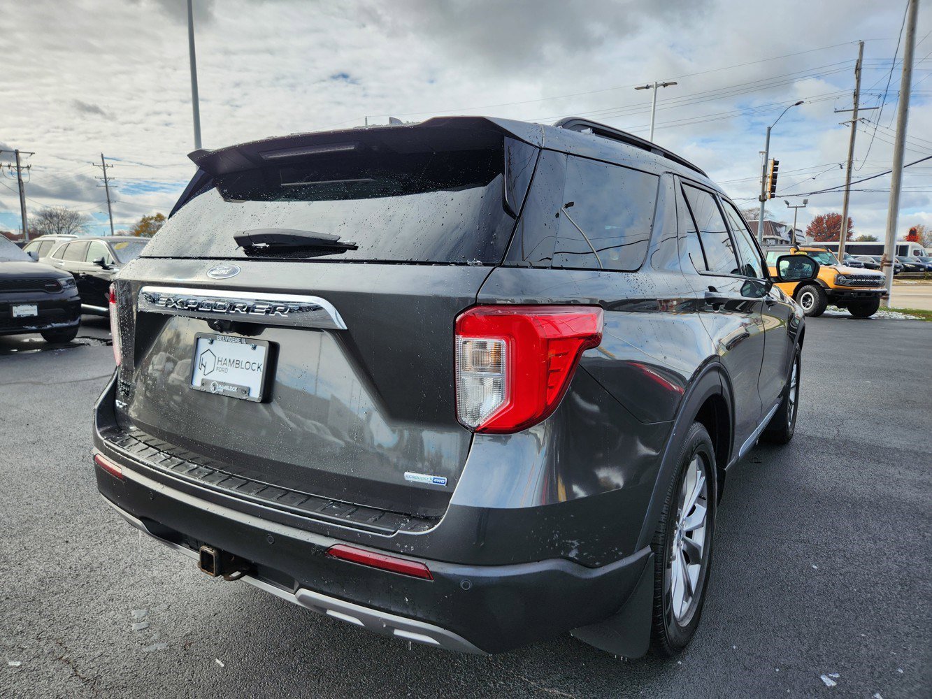 2020 Ford Explorer XLT photo 3