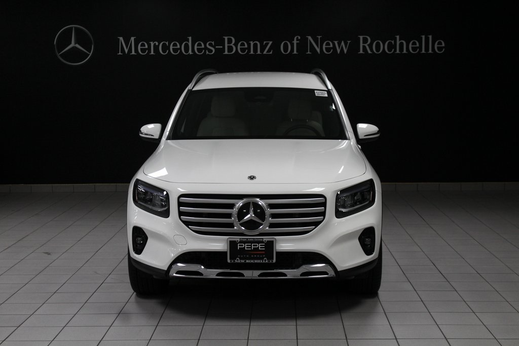 2025 Mercedes Benz GLB 250 4MATIC photo 4