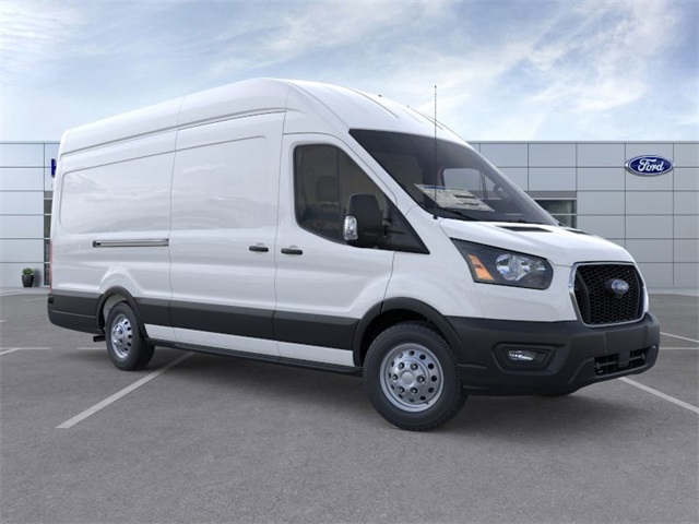 2025 Ford Transit photo 4
