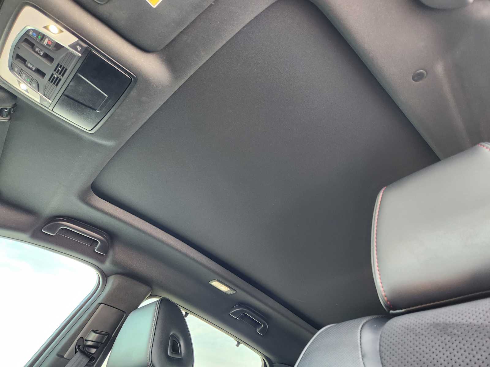 2022 Acura MDX A-Spec photo 21