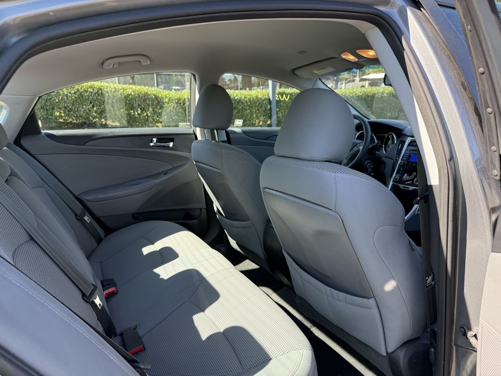 2013 Hyundai Sonata GLS photo 17