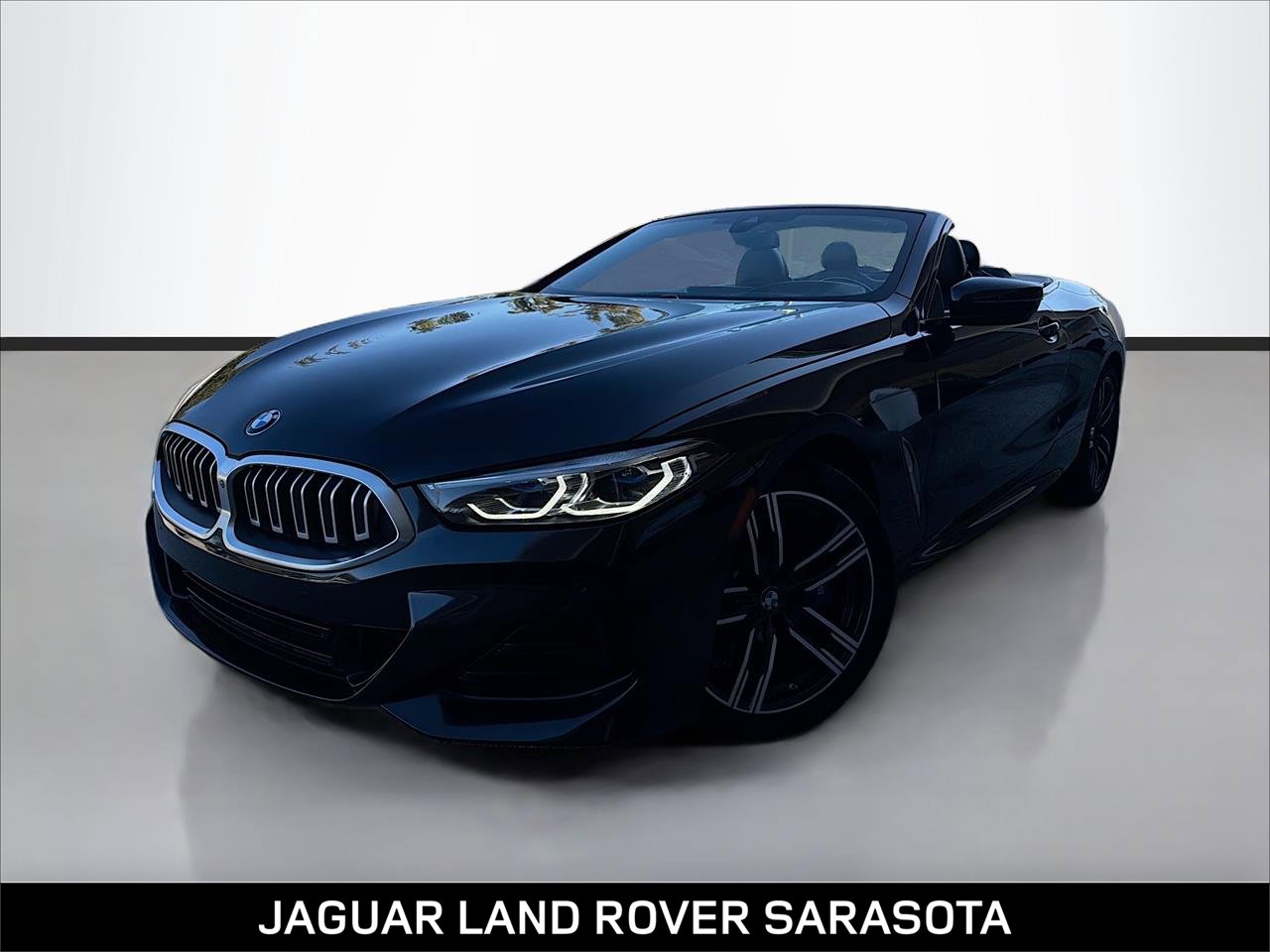 2024 BMW 8 Series 840i's photo