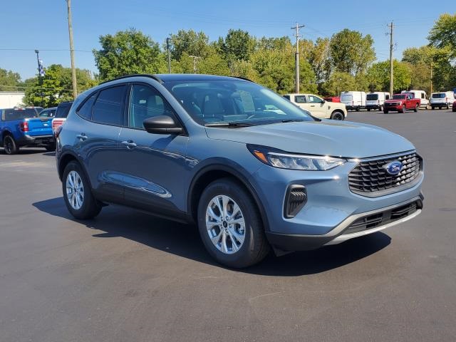 2025 Ford Escape Active photo 2