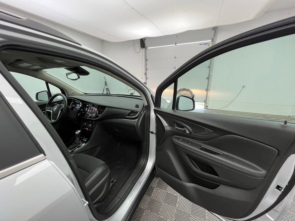 2022 Buick Encore Preferred photo 25