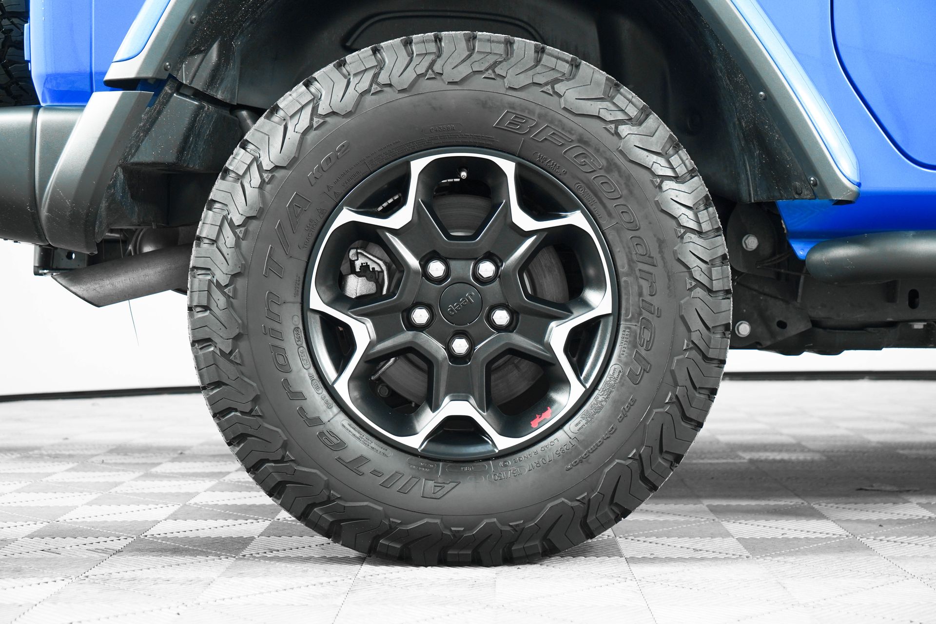2023 Jeep Wrangler Rubicon photo 9