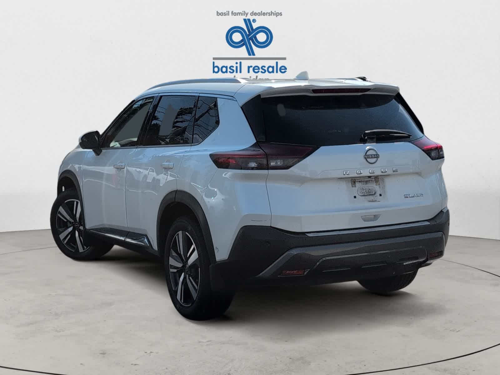 2023 Nissan Rogue SL photo 4