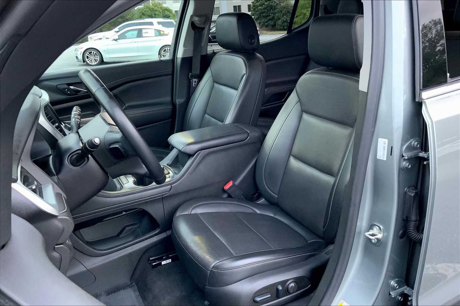 2023 Gmc Acadia SLT photo 7