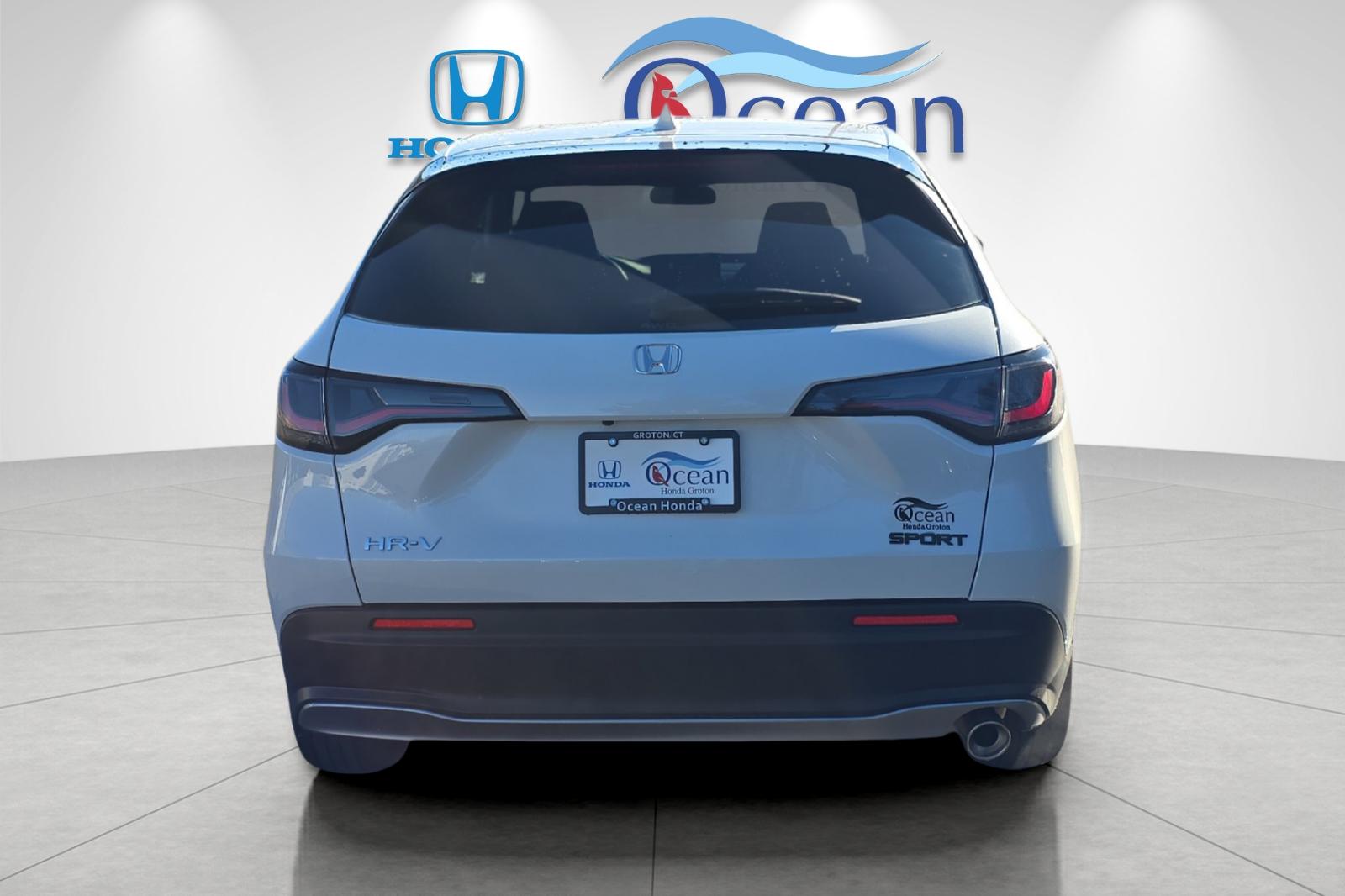 2025 Honda HR-V Sport photo 4