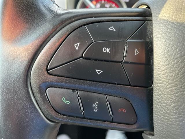 2023 Dodge Charger SXT photo 16