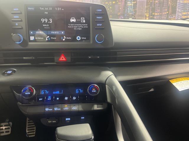 2025 Hyundai Elantra SEL Sport photo 15