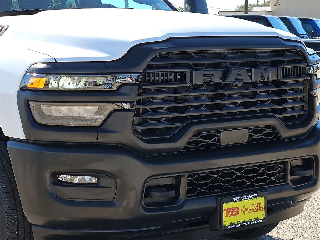 2026 Ram 3500 Tradesman photo 7