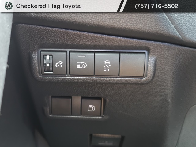 2024 Toyota Corolla Cross Hybrid SE photo 10