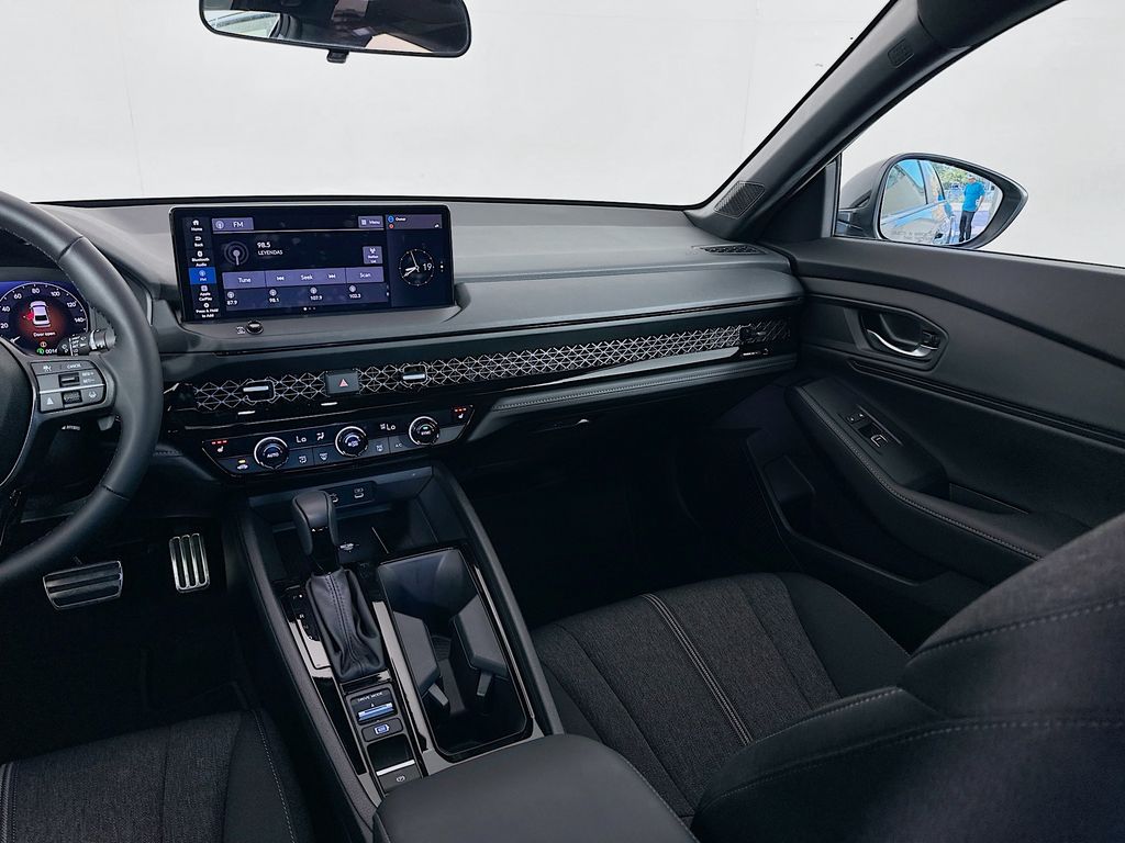 2025 Honda Accord Hybrid Sport photo 23
