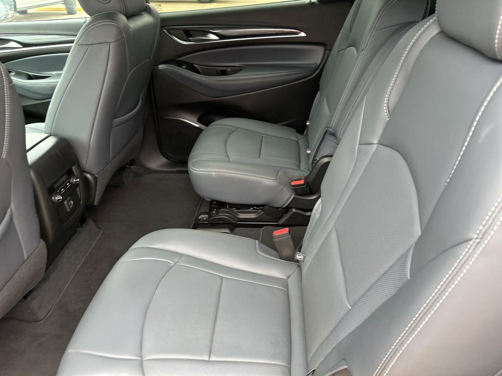2023 Buick Enclave Essence photo 15