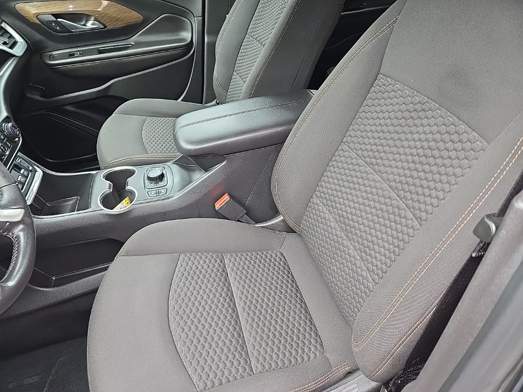 2021 Gmc Terrain SLE photo 15