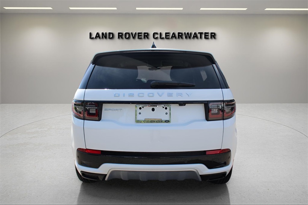 2025 Land Rover Discovery Sport S photo 3