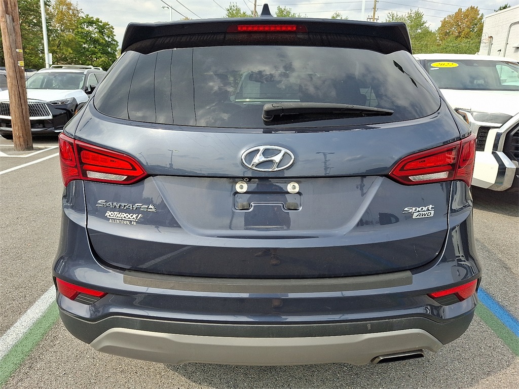 2017 Hyundai Santa Fe Sport Base photo 5