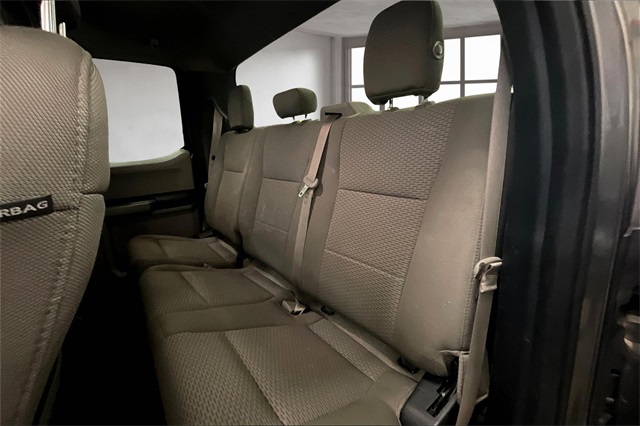 2019 Ford F-150 XLT photo 14