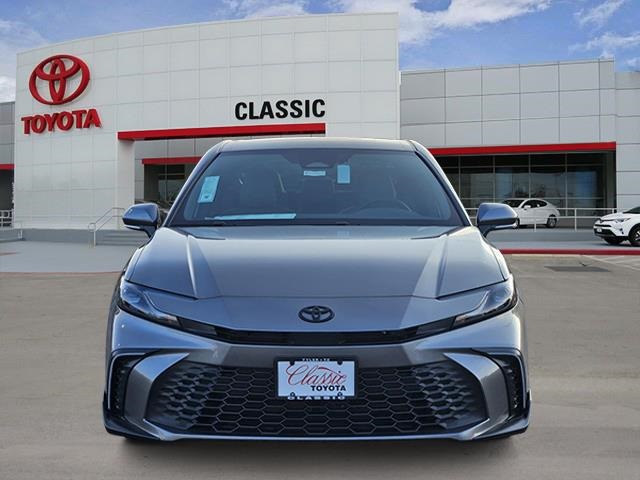 2026 Toyota Camry SE photo 2