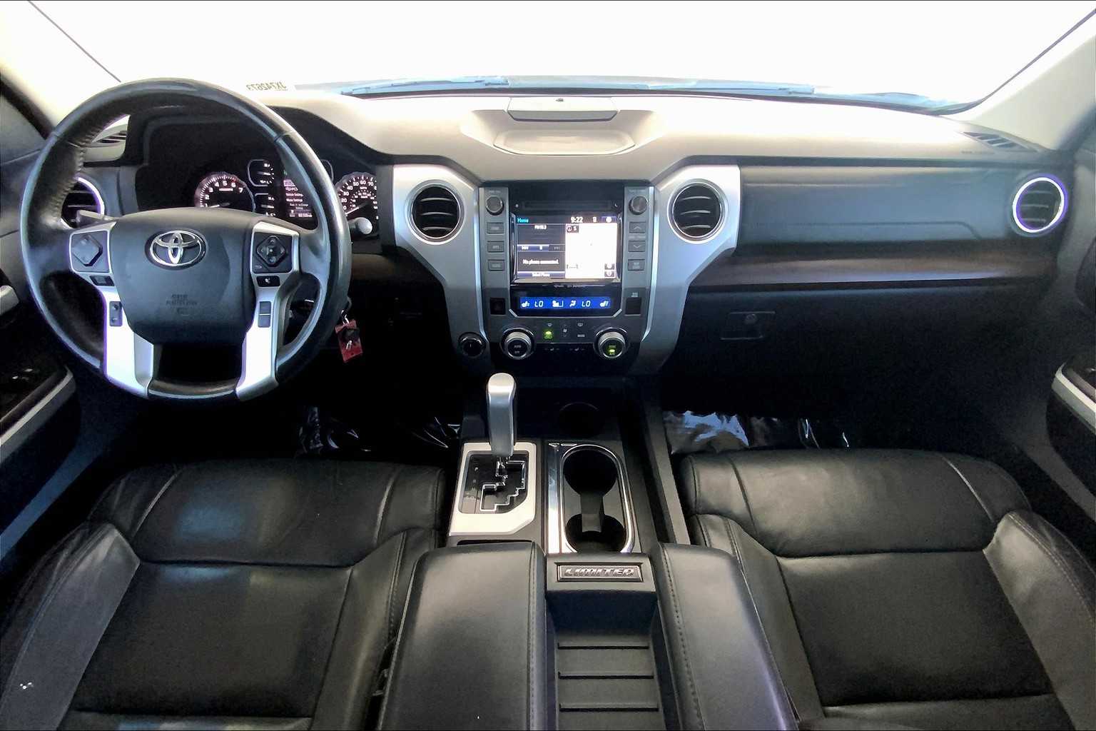 2018 Toyota Tundra Limited CrewMax photo 14