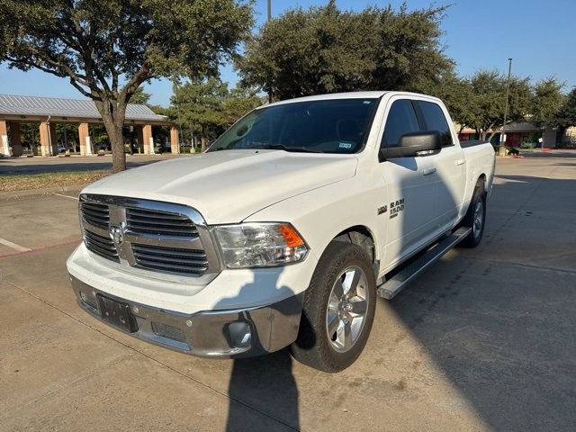 2019 Ram 1500 Classic Lone Star photo 3