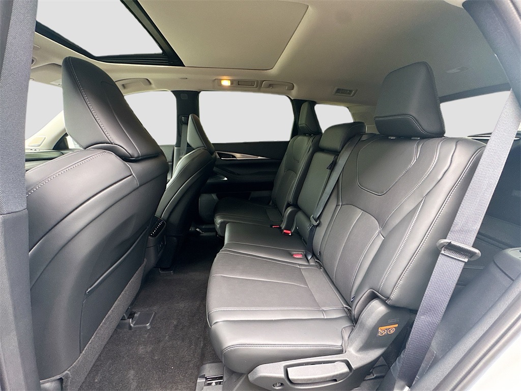 2026 Infiniti QX60 Luxe photo 25