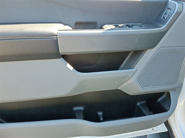2024 Ford F-250 photo 14