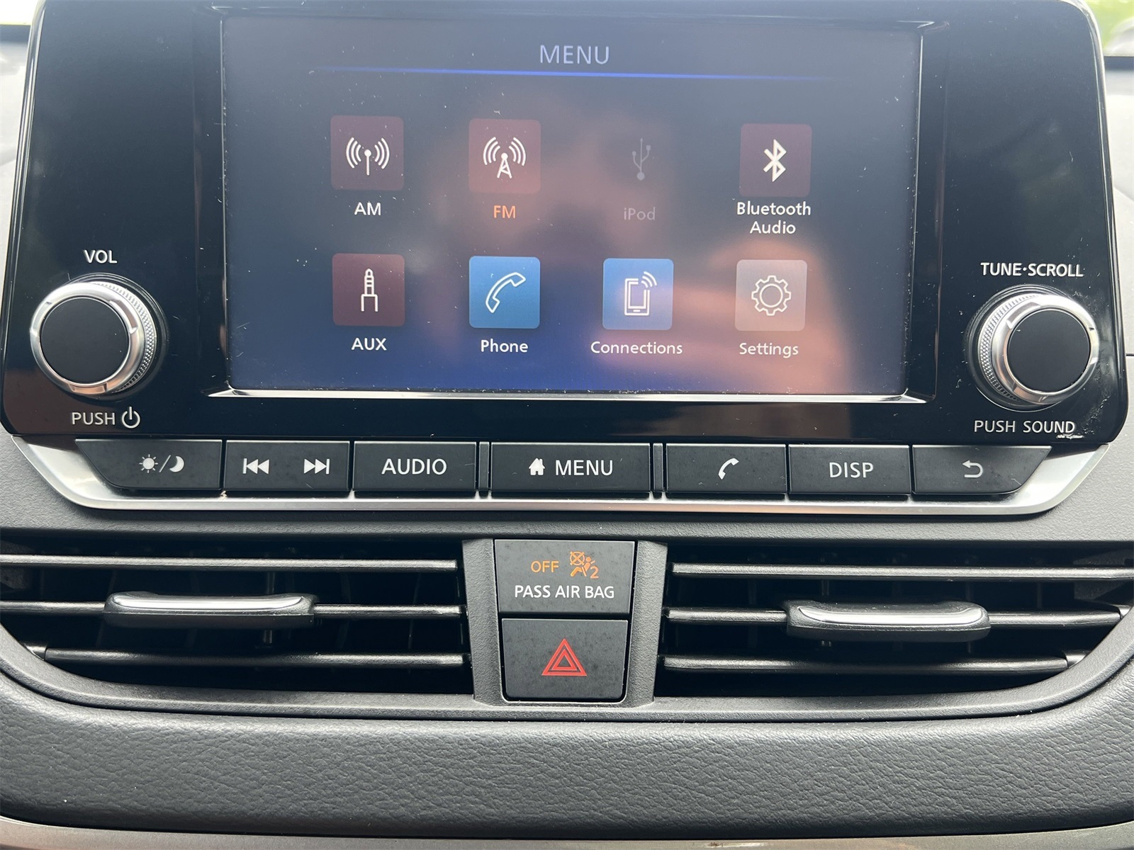 2024 Nissan Altima 2.5 S photo 4