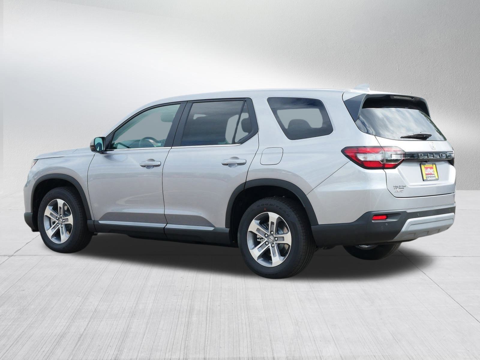 2025 Honda Pilot EX-L photo 3