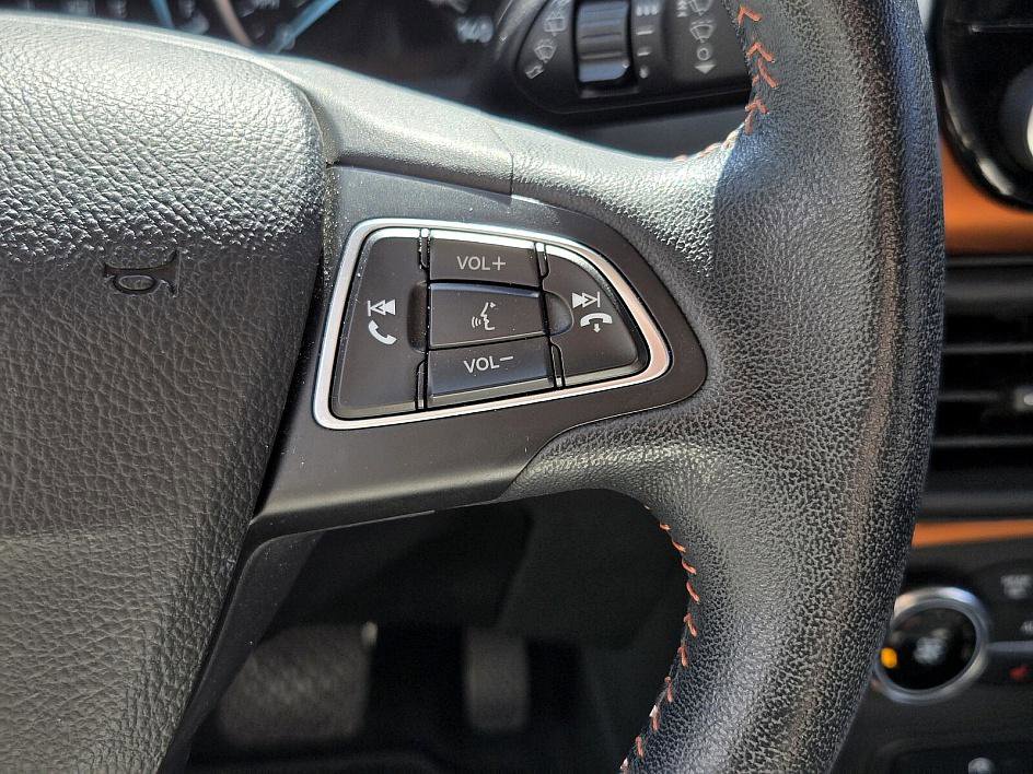 2022 Ford EcoSport SE photo 25