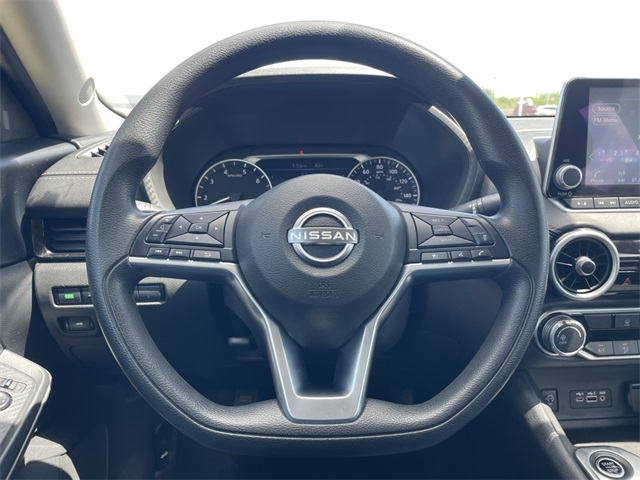 2024 Nissan Sentra SV photo 7