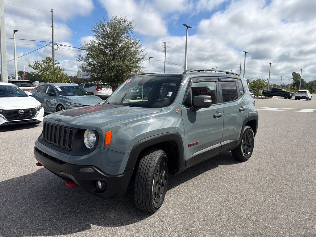 2018 Jeep Renegade Trailhawk photo 2