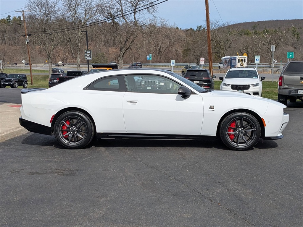 2024 Dodge Charger R/T Scat Pack photo 2