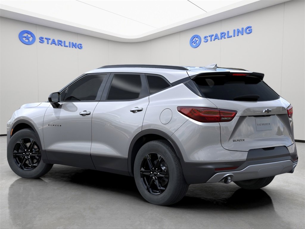 2025 Chevrolet Blazer 2LT photo 3