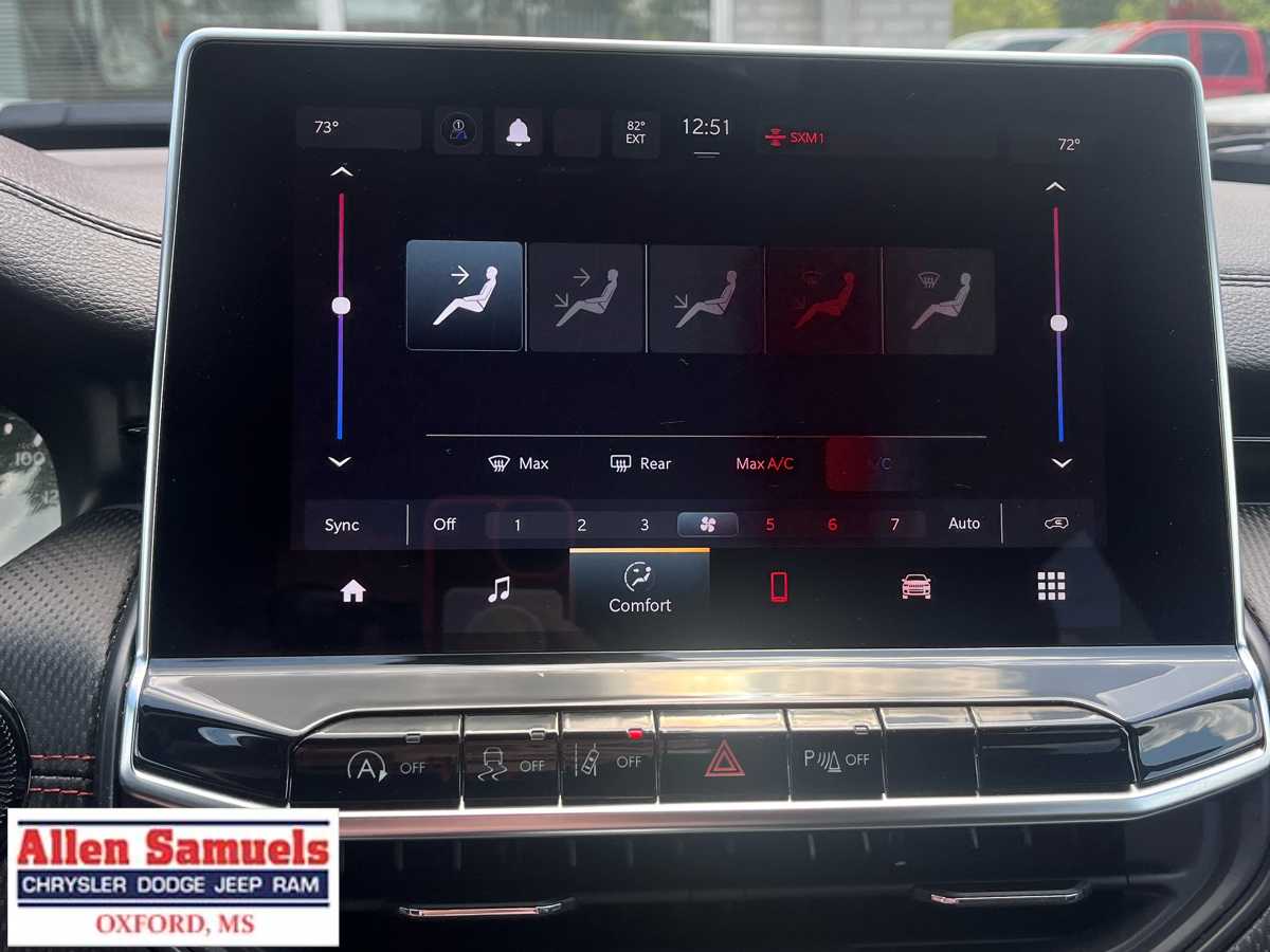 2023 Jeep Compass Trailhawk photo 29