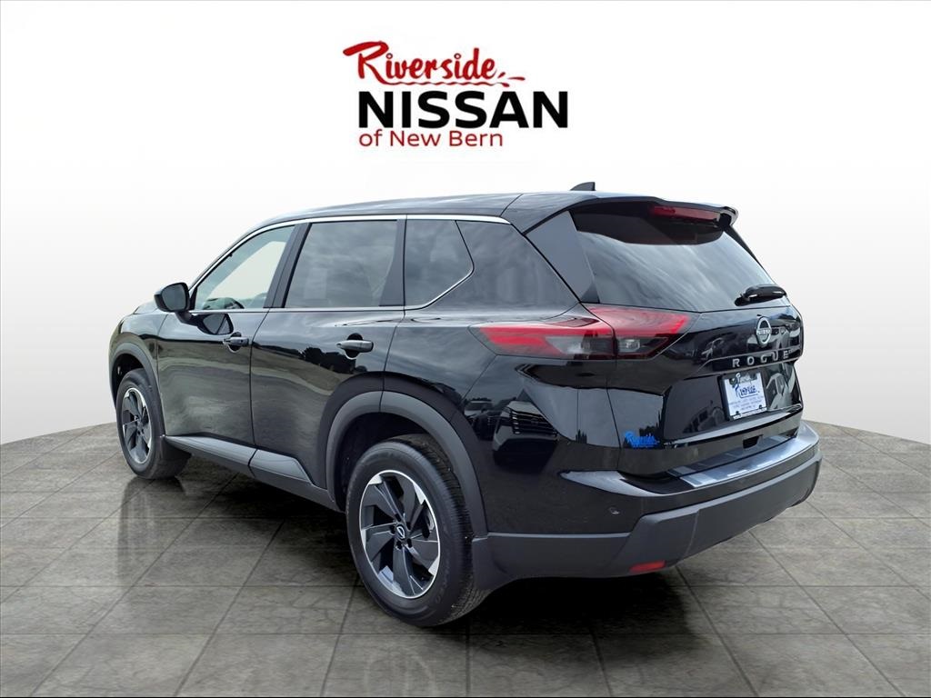 2025 Nissan Rogue SV photo 4