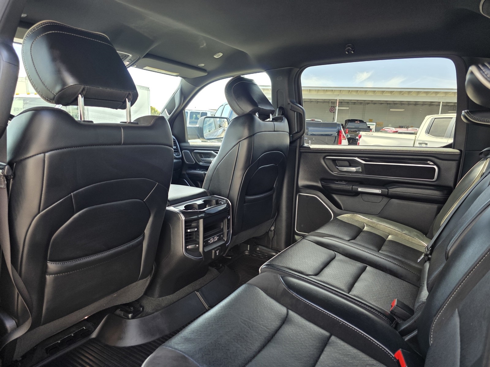 2021 Ram 1500 Laramie photo 12