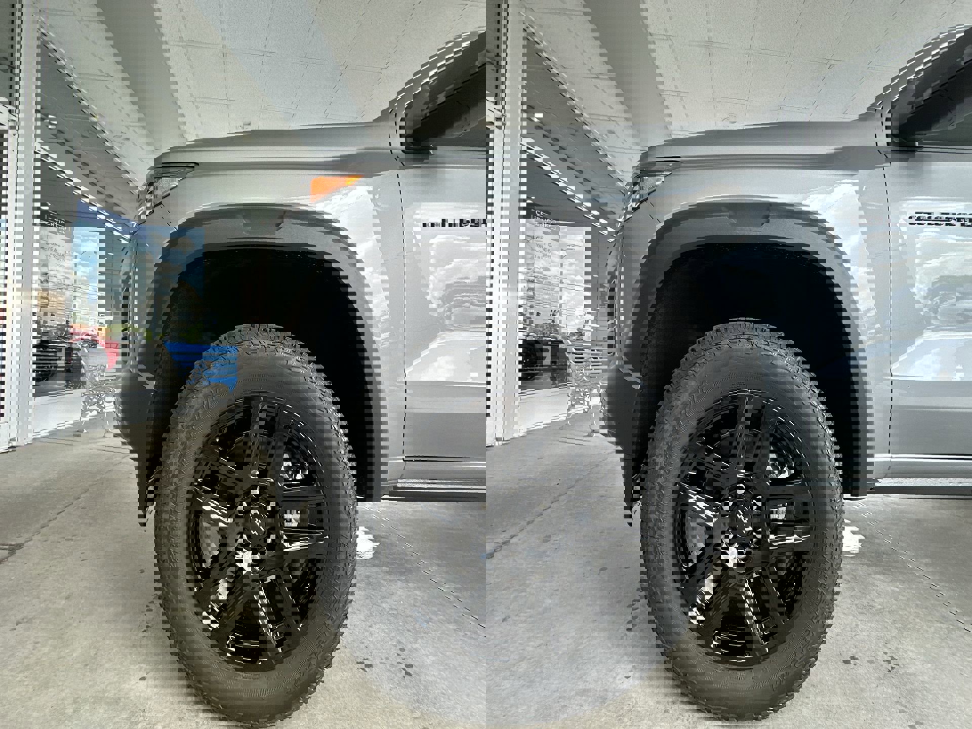 2025 Chevrolet Colorado Trail Boss photo 27