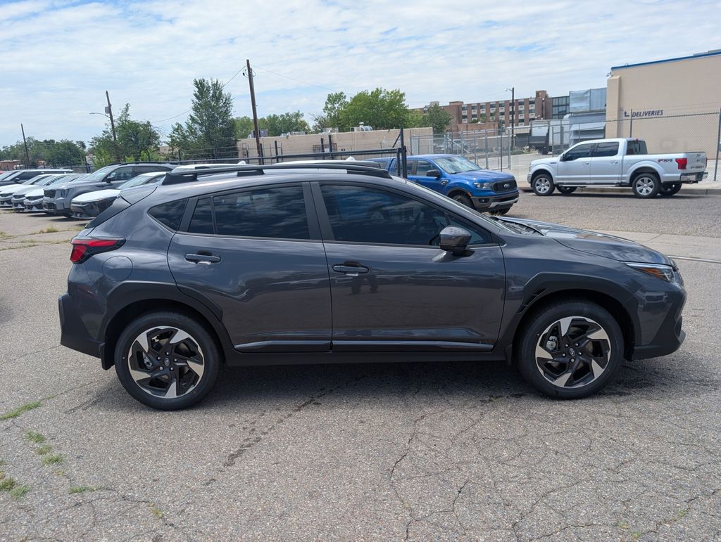 2025 Subaru Crosstrek Limited photo 4