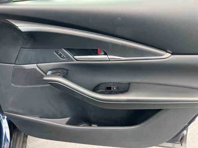 2025 Mazda CX-30 2.5 S Preferred photo 31