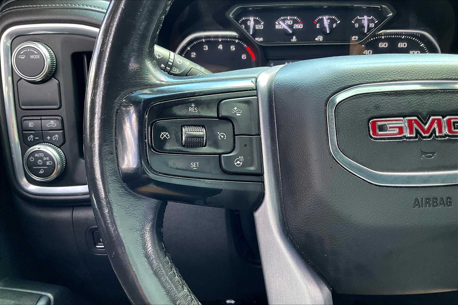 2021 Gmc Sierra 1500 SLT photo 17
