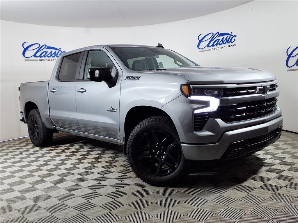 2026 Chevrolet Silverado Base's photo